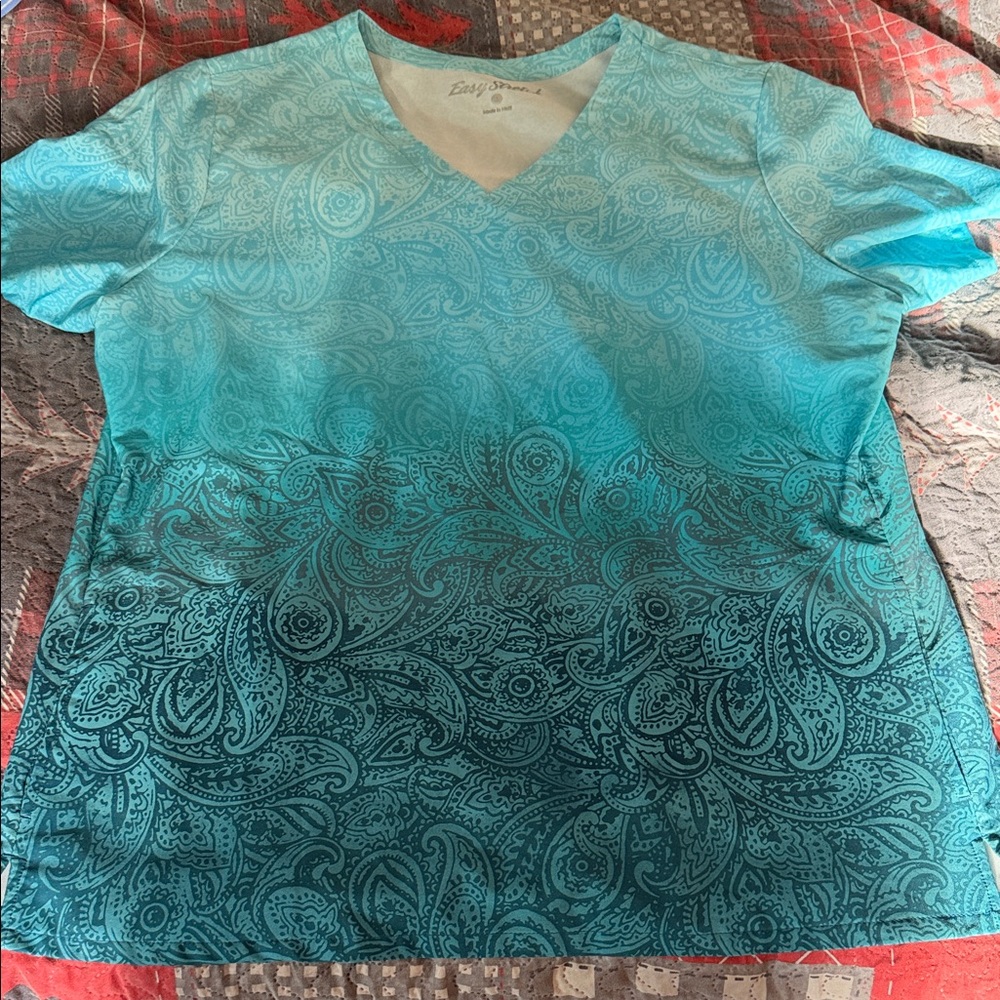 Easy Stretch Turquoise Ombre Paisley V‑Neck Scrub top